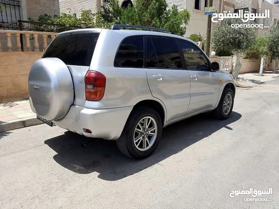 تويوتا راف 4، موديل 2002، بتمشي 160-180 كم