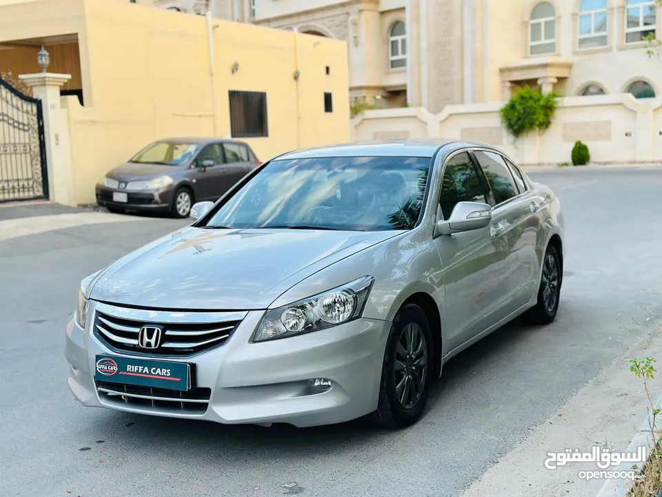 HONDA ACCORD 2012 MODEL WITH1 YEAR PASSING AND INSURANCE CALL OR WHATSAPP ON  ,