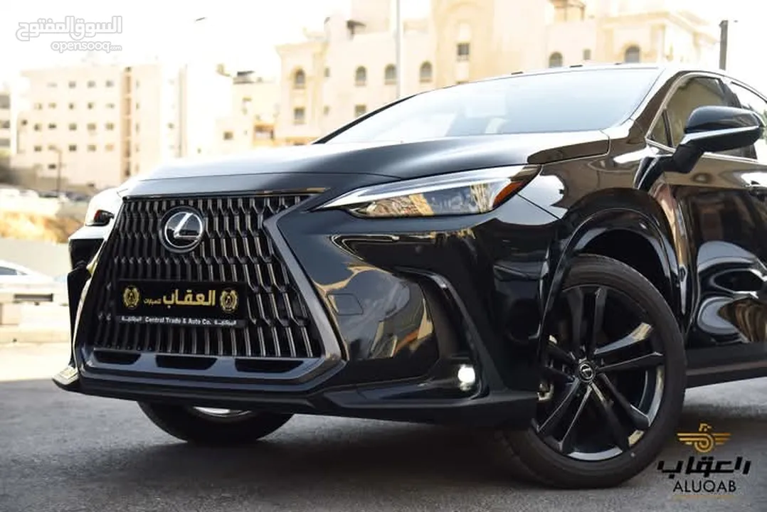 لكزس فاخرة NX 350 موديل 2024 كفالة الشركة عداد زيرو لون اسود مميز