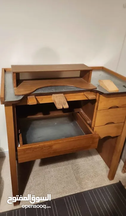 Jewelry Making bench/ desk for jewelers  مكتب صنع المجوهرات للصائغين