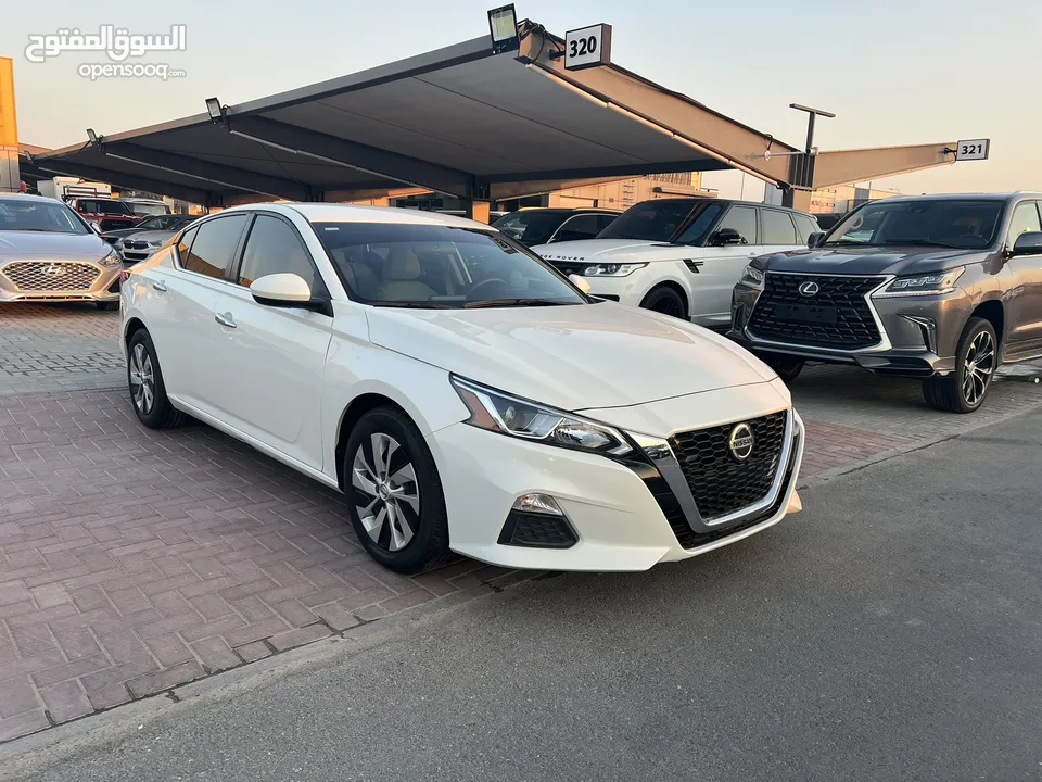 Nissan altima gcc 2020 v4 2.5L