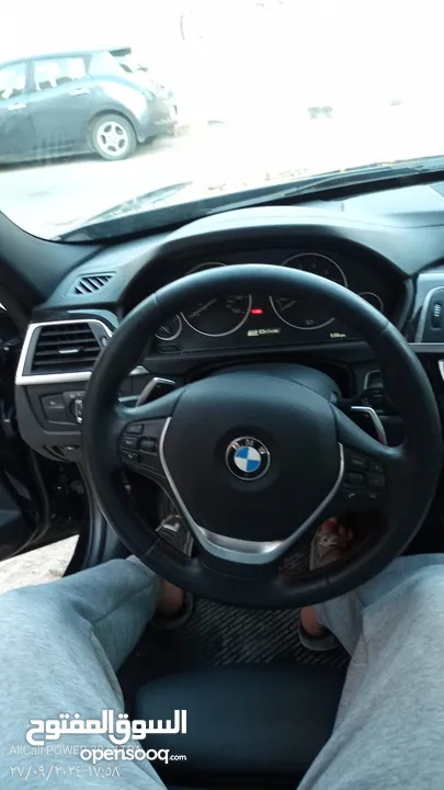 BMW(330e)للبيع كاش فقت