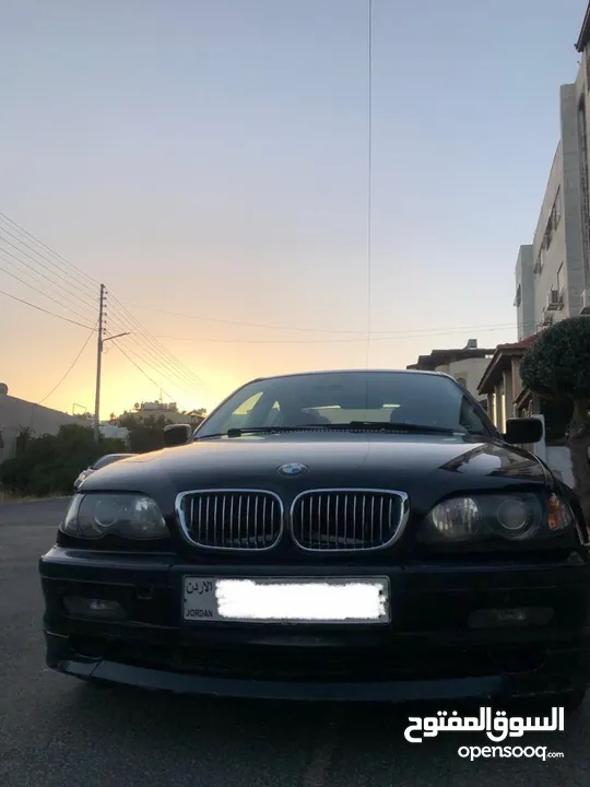 بي ام دبليو BMW موديل 2000  e46