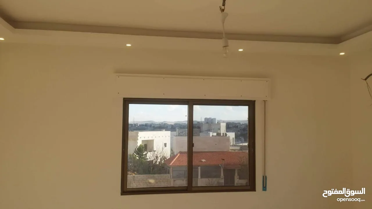 شقة طابقية في طبربور - ضاحية الصفا