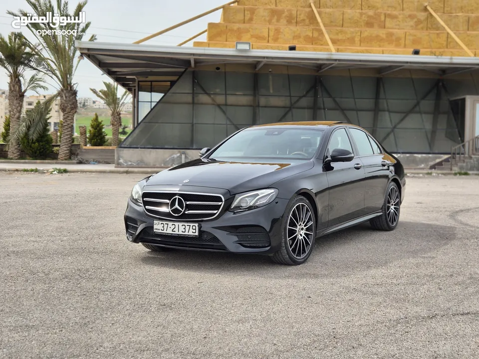 بنزين E350 2020  ب فل مواصفات اعلى صنف  ممشى قليل جدا فقط 55.000 الف كيلو  وارد غرغور فحص كامل