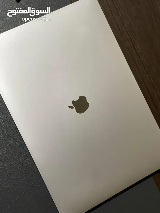 MacBook Pro 2019”16