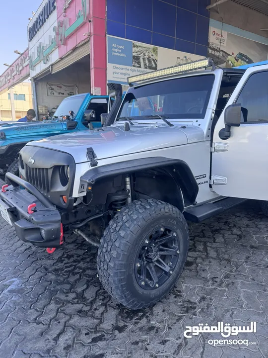 Jeep Wrangler Sport (Equipped) - جيب رانجلر سبورت مجهزة