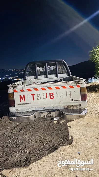 مستبيشي 1998 L200 لون ابيض للبيع اقساط دفعه 1000بحاجت ترخيص منتهي 6اشهر للستفسار
