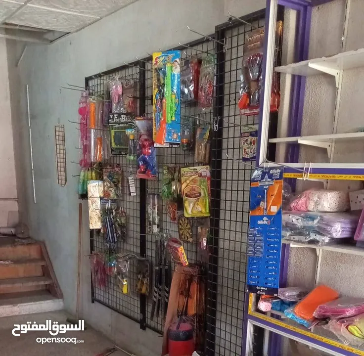 محل قرطاسية للبيع مجهز بالكامل