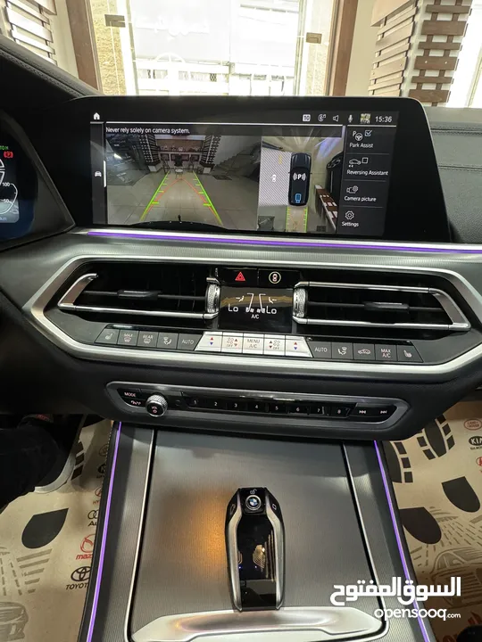 BMW X5 2022 متور 3000 بنزين وكهرباء  إضافات فل الفل