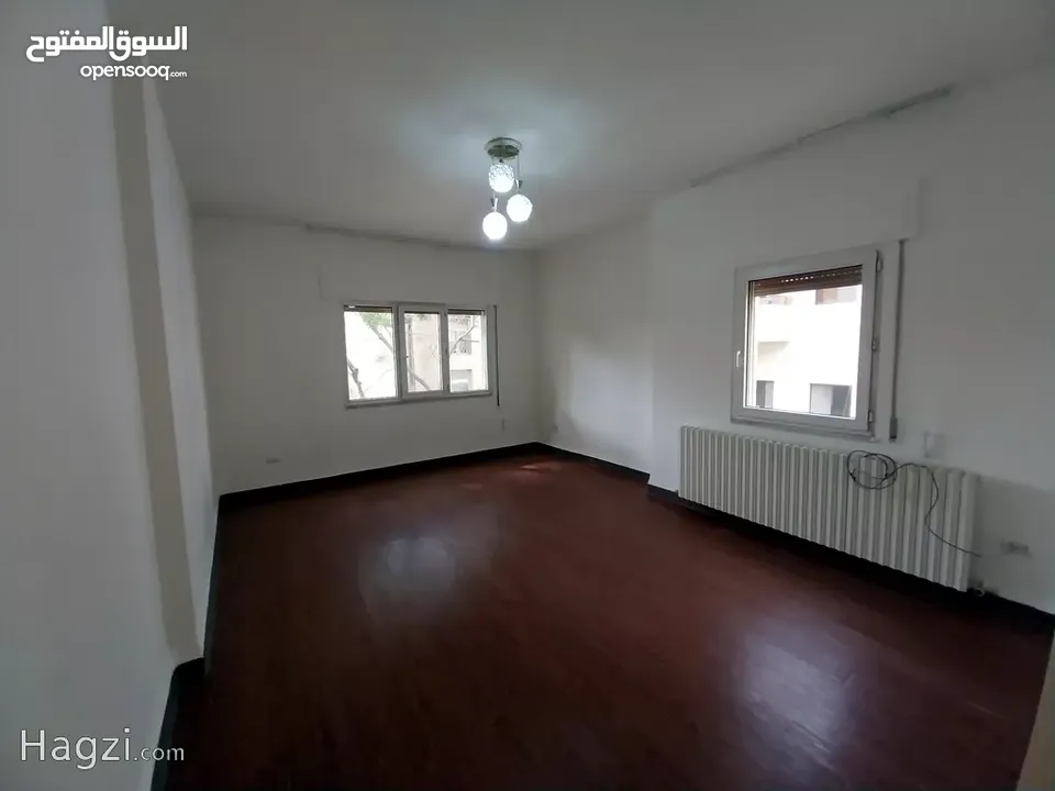 شقة غير مفروشة للإيجار 180م2 ( Property 18201 ) سنوي فقط