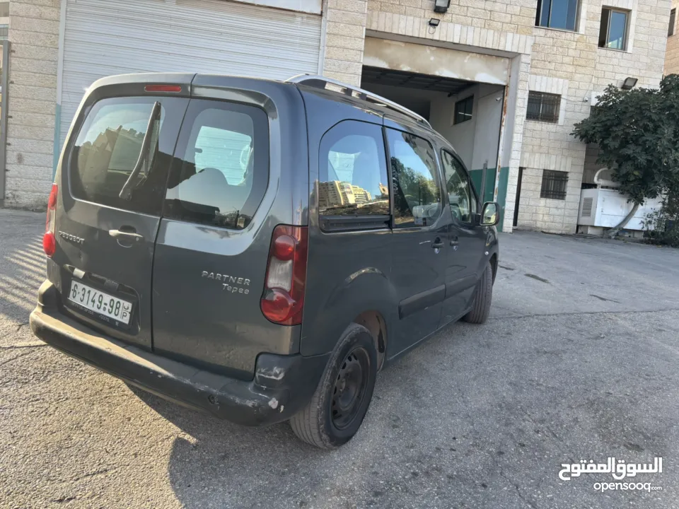 بيجو بارتنر 2017 للبيع