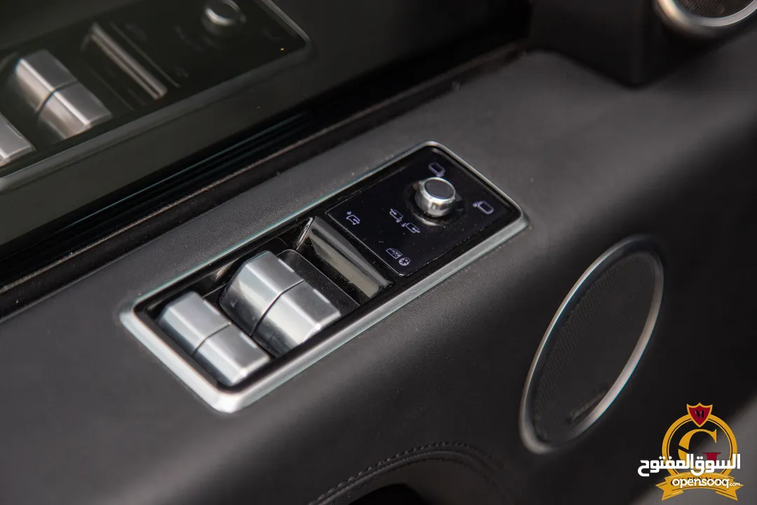 Range Rover Vogue 2021 Autobiography Black package   السيارة وارد الماني و قطعت مسافة 33,000