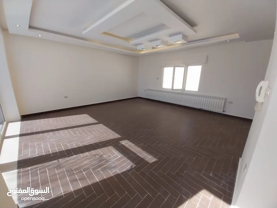 روف دوبليكس للأيجار ( جزء من فيلا ) ( Property 38746 )-175034672