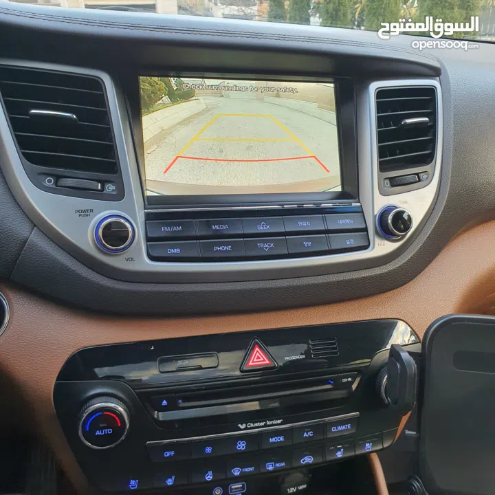 هونداي توسان مواصفات 2023 فل الفل كامل الإضافات مسكر مع فتحة بنورما