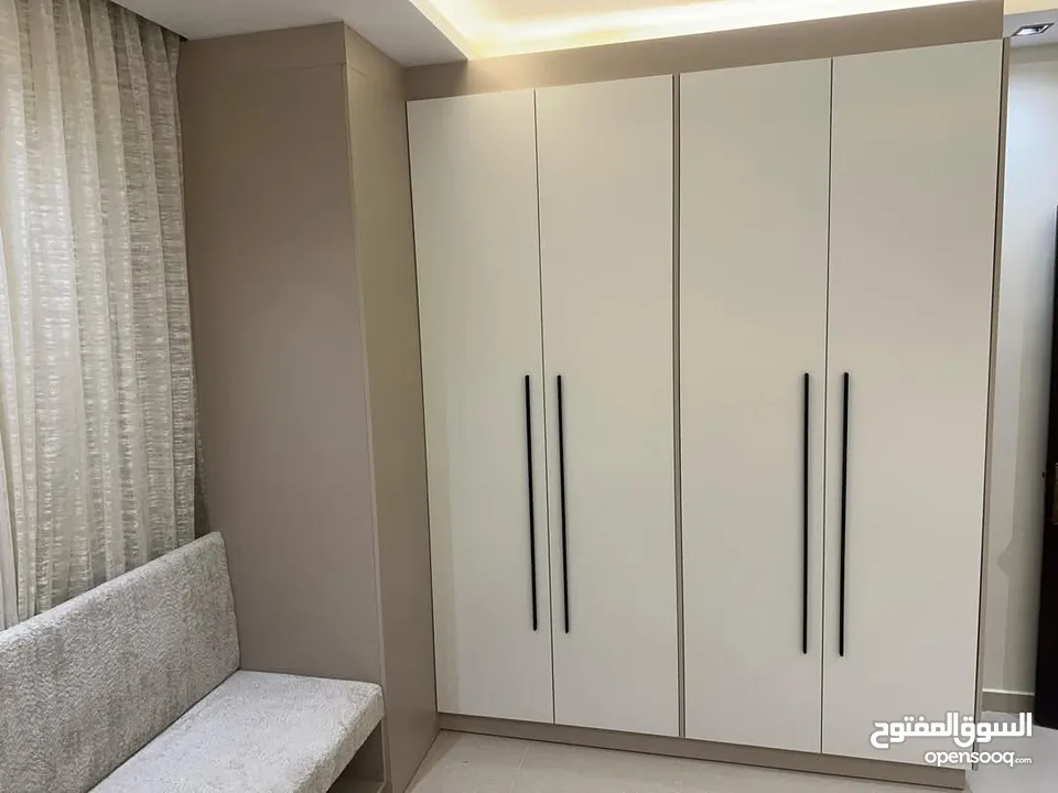 منجرة حمزه لتفاصيل الأثاث بالكامل كنب .غرف ماستر .غرف شباب .ابواب .مطابخ .طاولات .ديكورات