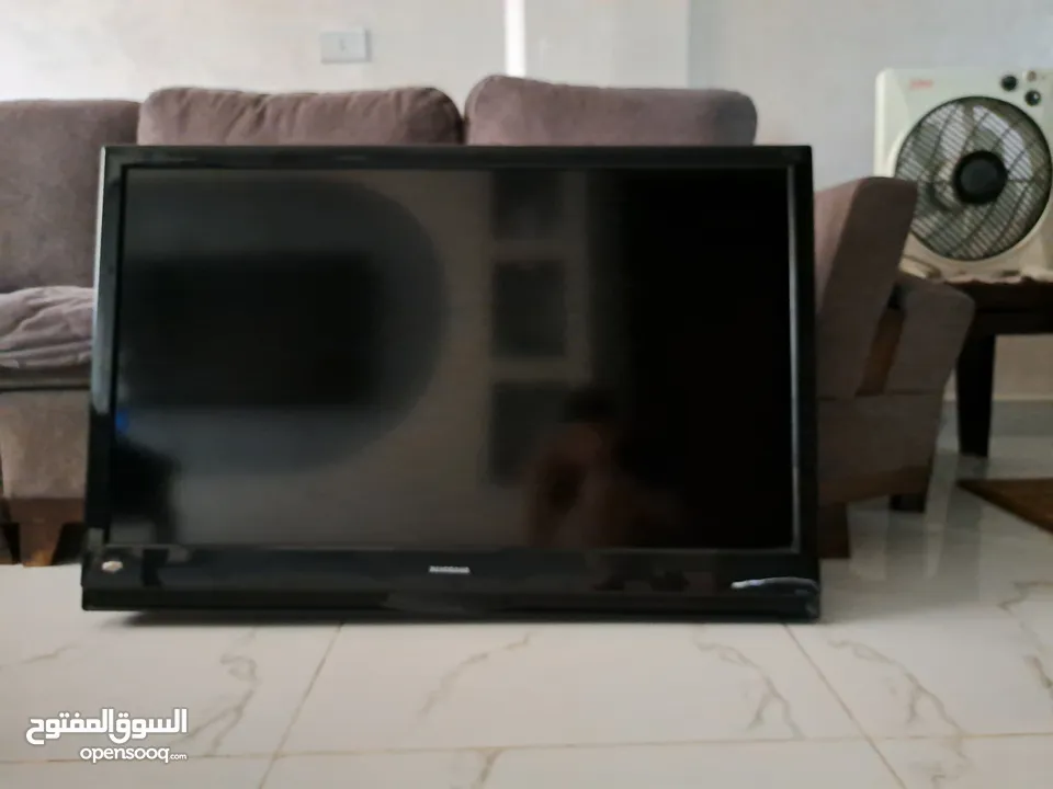 شاشه بانوراما (panorama ) بحاله جيده جداً