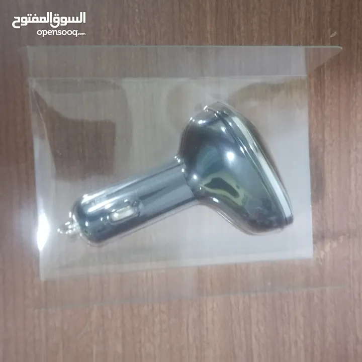 راوتر سيارة مع شاحن
