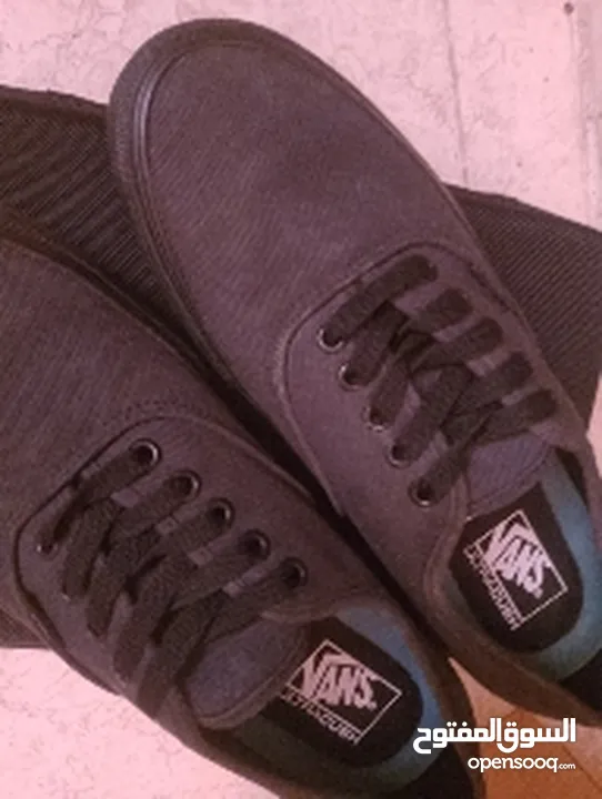 Vans (Black)