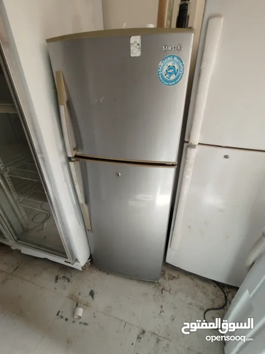 Hitachi refrigerator fridge is very good condition and good working