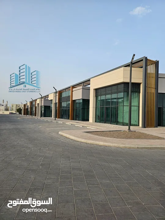 SHOP WITHIN A COMMERCIAL COMPOUND IN A PRIME LOCATION