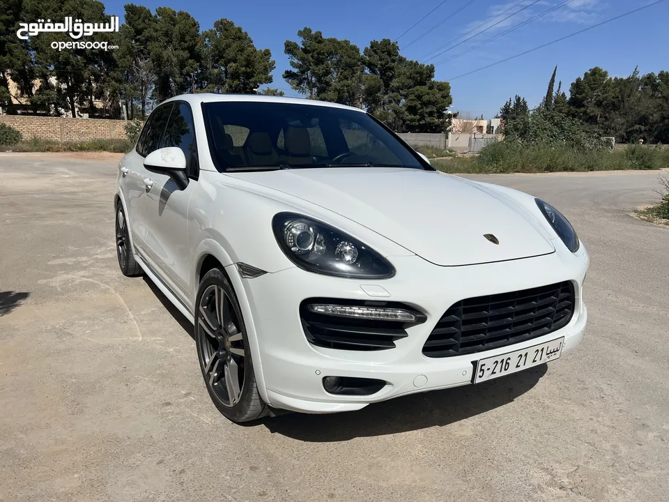 Porsche Cayenne GTS