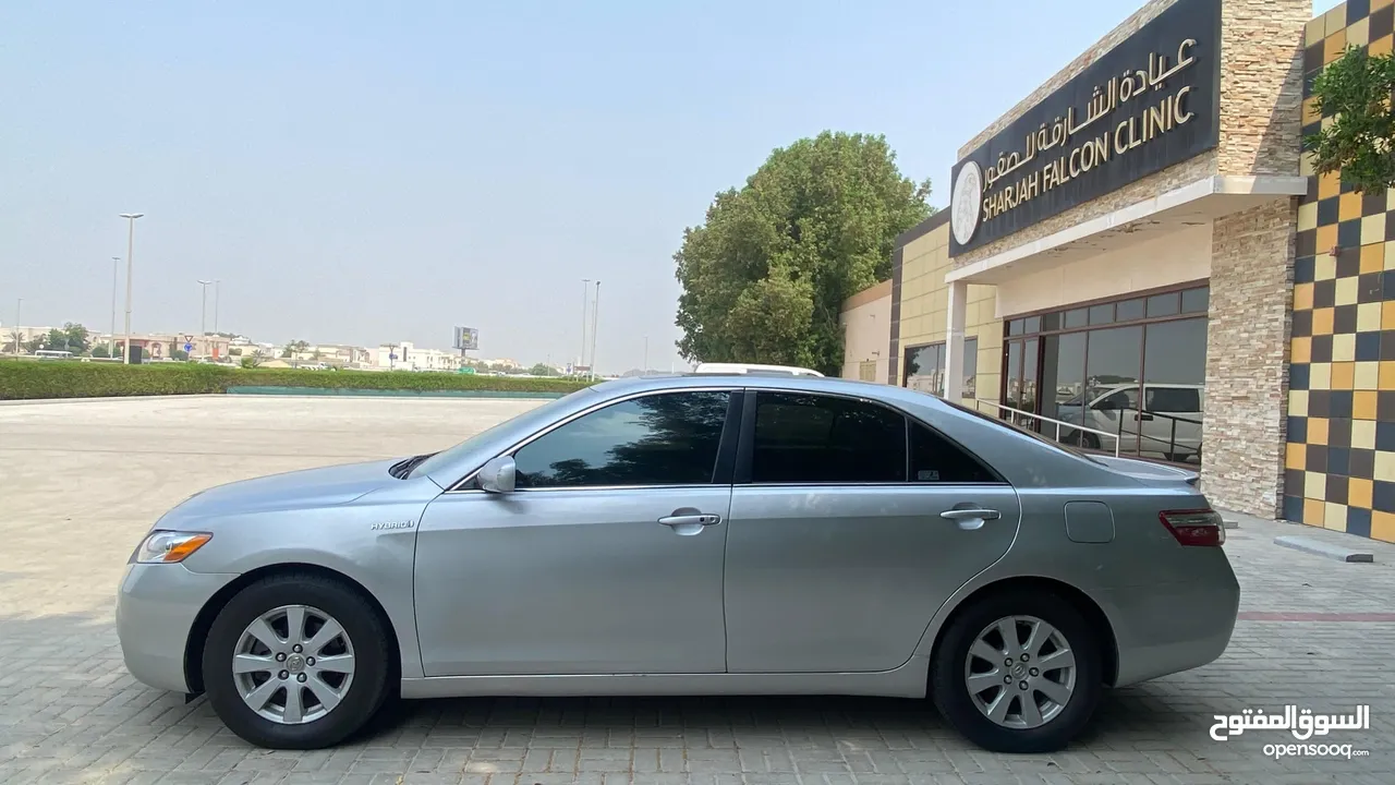 Toyota Camry full option