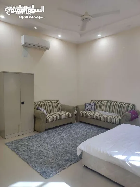 استوديو الإيجار / studio for rent