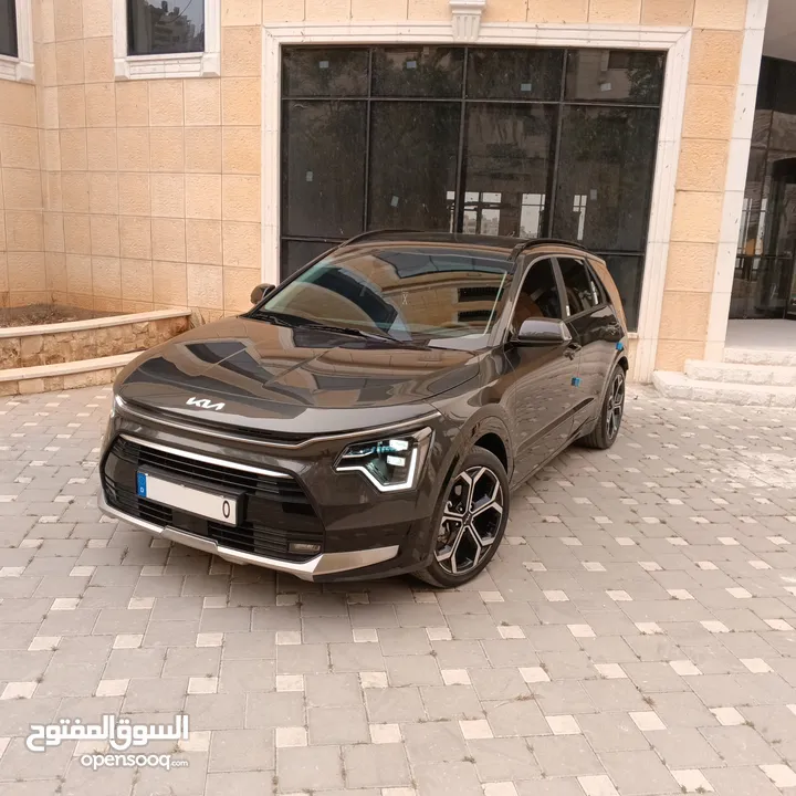 كيا نيرو 2023