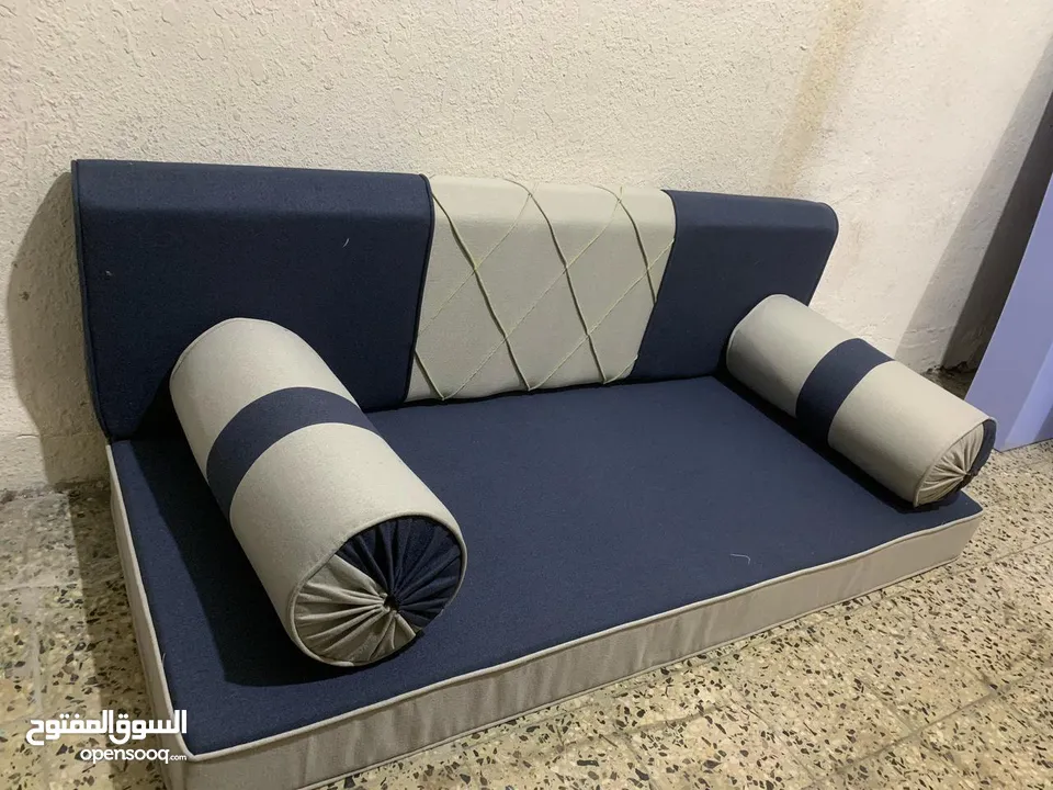 جلسات عربيه و خليجيه و ستائر تركيه و ستائر التعتيم موقعنا الزرقاء سوق النصر معرض جود
