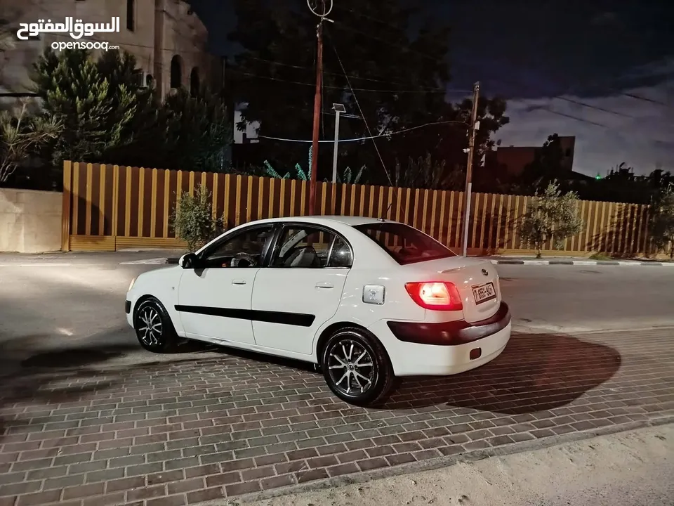 كيا ريو 2009 السياره بالصلاه عالنبي مشدشده دهان جديد بدها افرهول او راس او ماطور فحص نخب كراتين