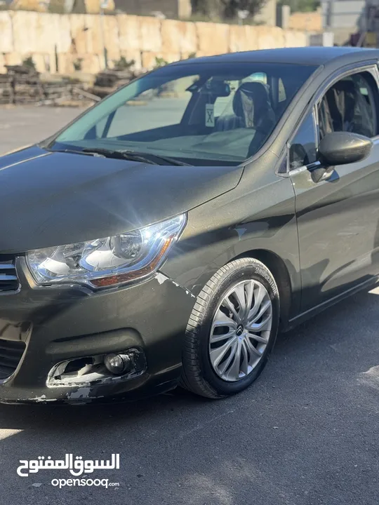 Citroen c4 2013/2012  متور 1.6 ديزل تيربو قطارة سولار ترخيص و تامين طويل لشهر 3/2026