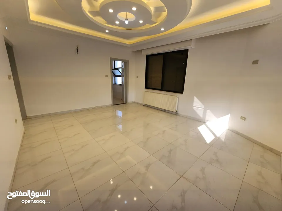 شقة للبيع في منطقة الشميساني - ref : 14417