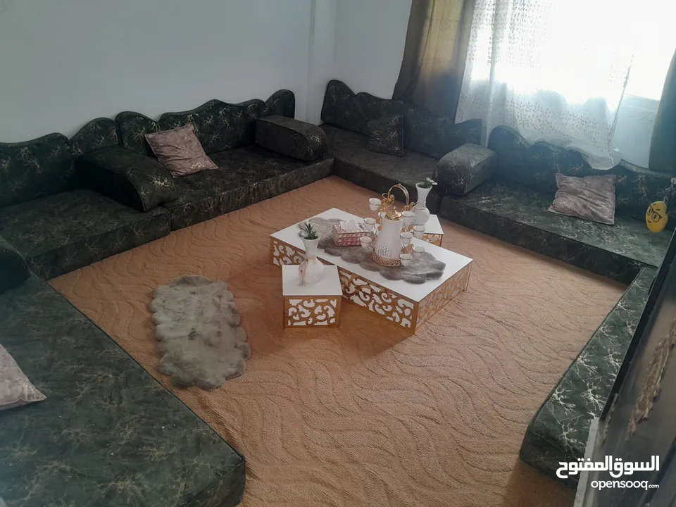 طقم جنابي ضغظ 16 للبيع 6 مراكي 6 مساند 6 جنابي لون اخضر فستقي غامق
