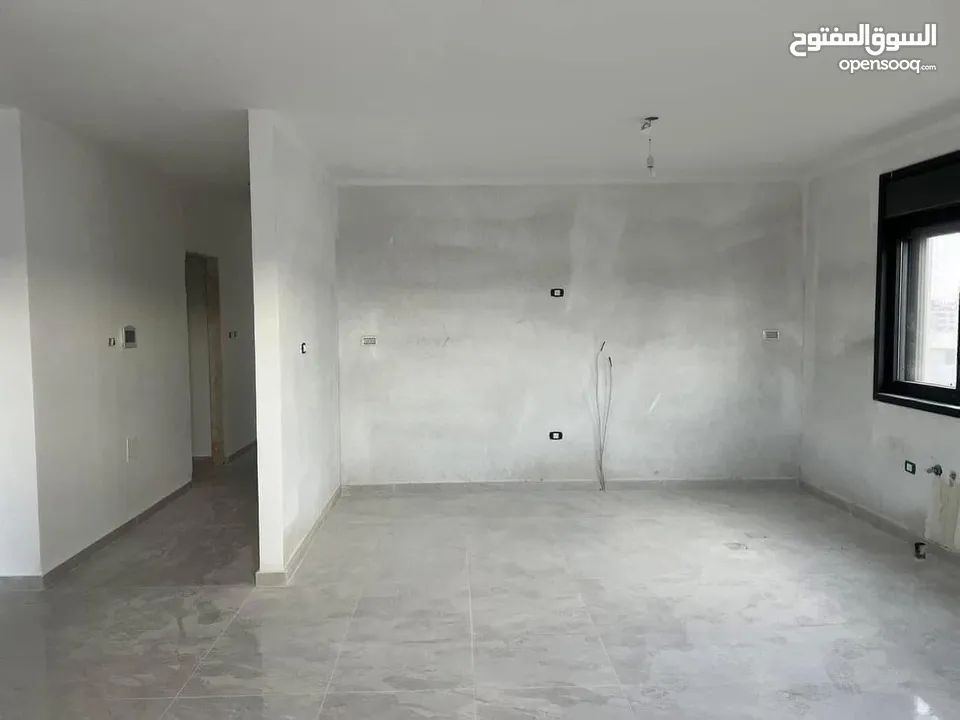 شقه البيع في سطح مرحبا