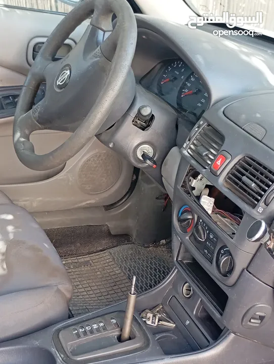 سياره نيسان للبيع ب 1500 شطب