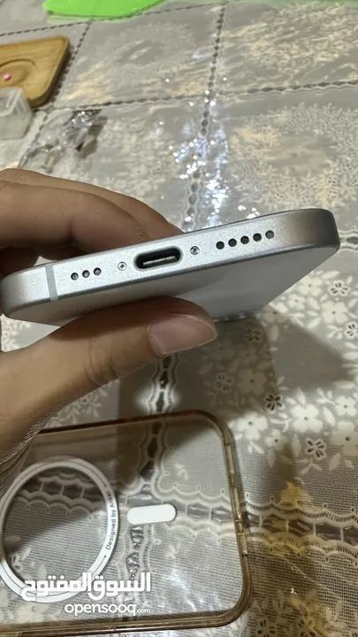 Iphone 15 blue
