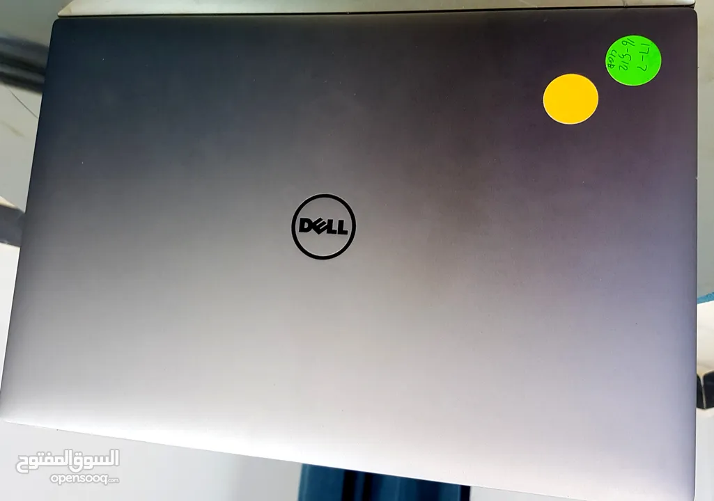 Dell xps 15-9560