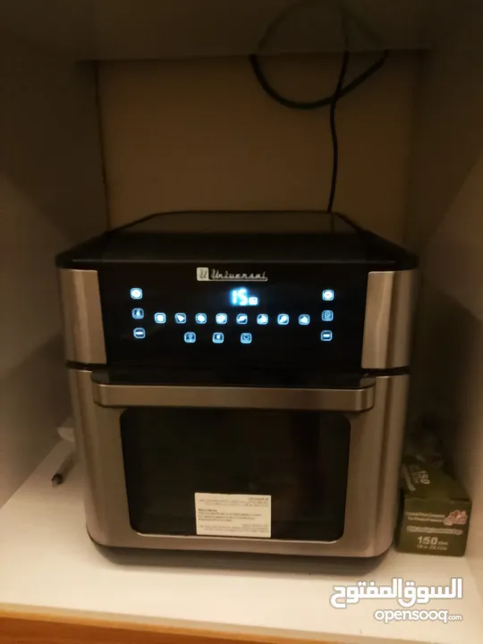 قلايه هوائيه ومحضر طعام يونيفيرسل شبه جديد لم تستخدم بسعه10 لتر
