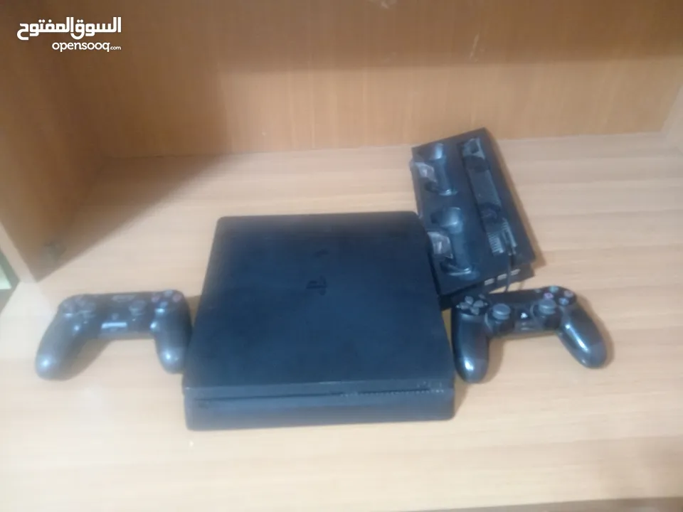 Ps 4 slim 150JD