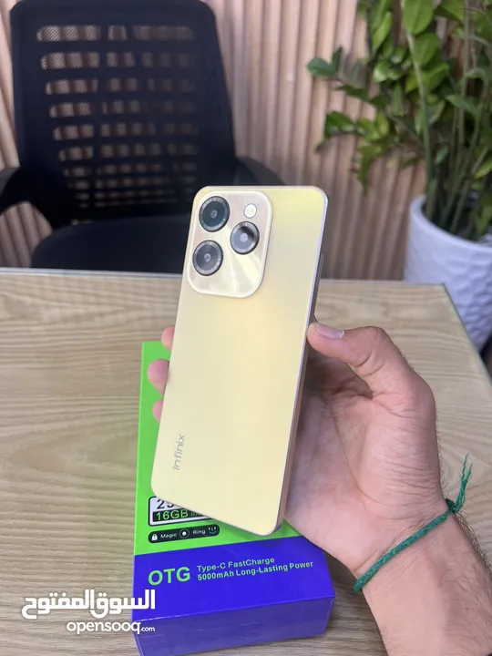 INFINIX HOT 40  PRO  BOX PACKED DELIVERY ALL UAE