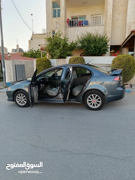 متسوبيشي لانسر فراشه أعلى صنف GLS Hey Layn باقي التفاصيل موجوده بالوصف