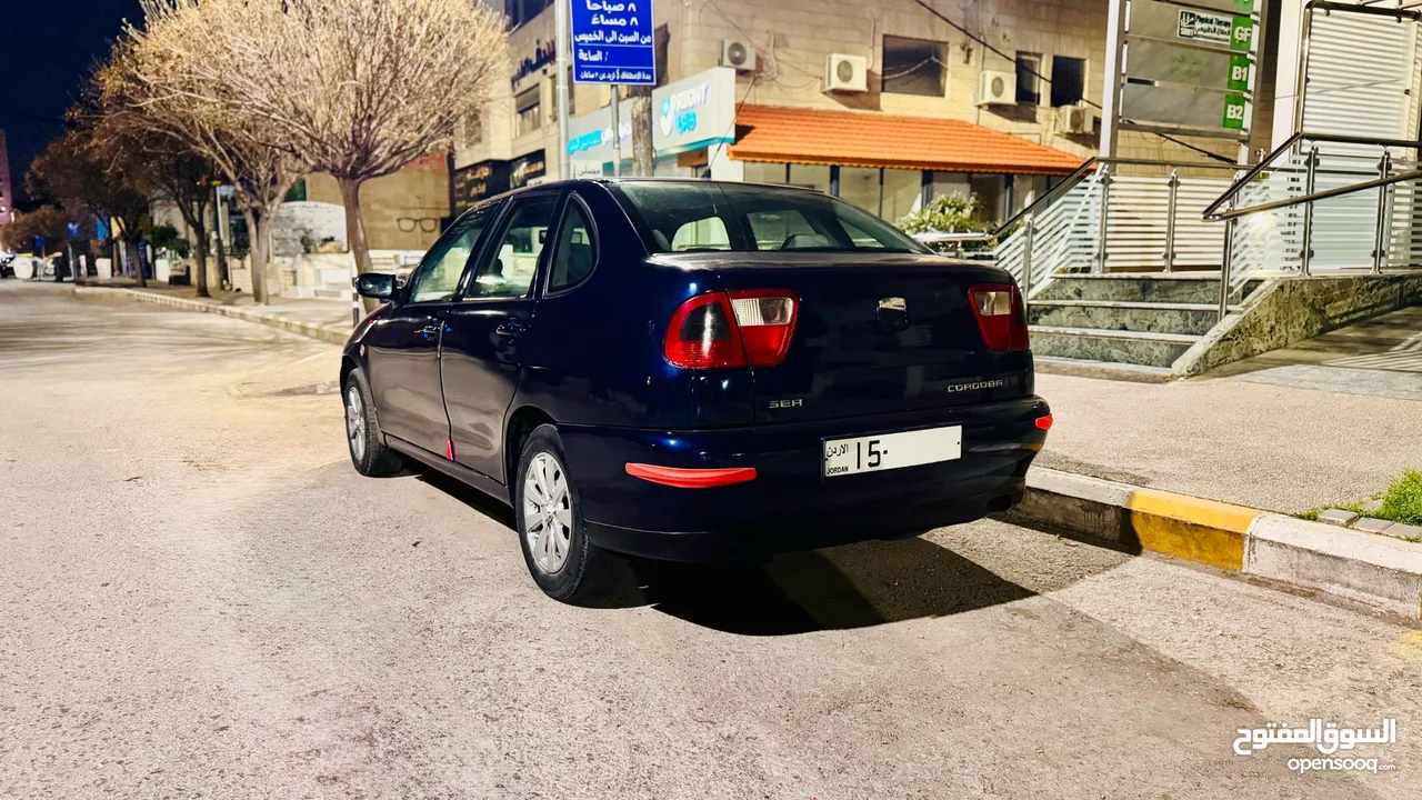 سيات قرطبه 2002 أوتوماتيك  دهان جديد موتو ر جيد قير  جيد   للبيع كاش او بدل على سياره احدث