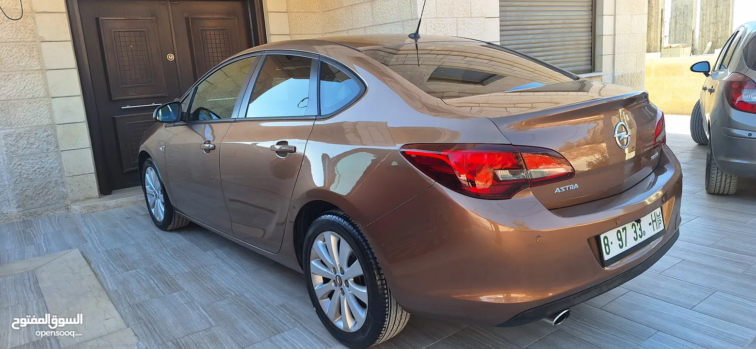 اوبل استرا 2016 1.4turbo
