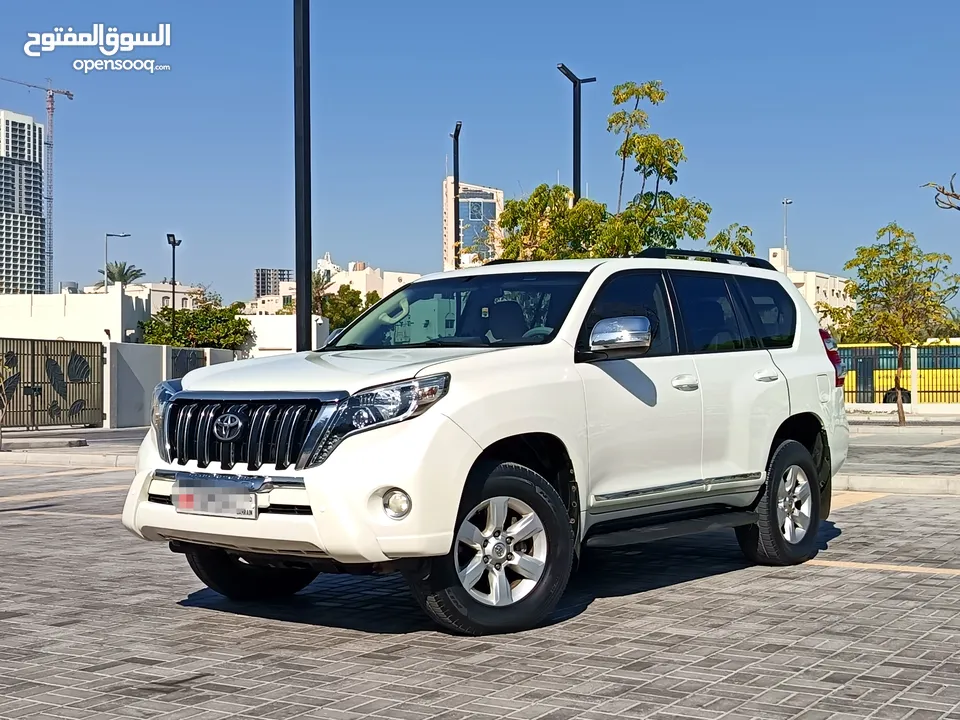 TOYOTA PRADO TX.L 2015 2.7L MID OPTION 7 SEATER SUV IN EXCELLENT CONDITION FOR SALE