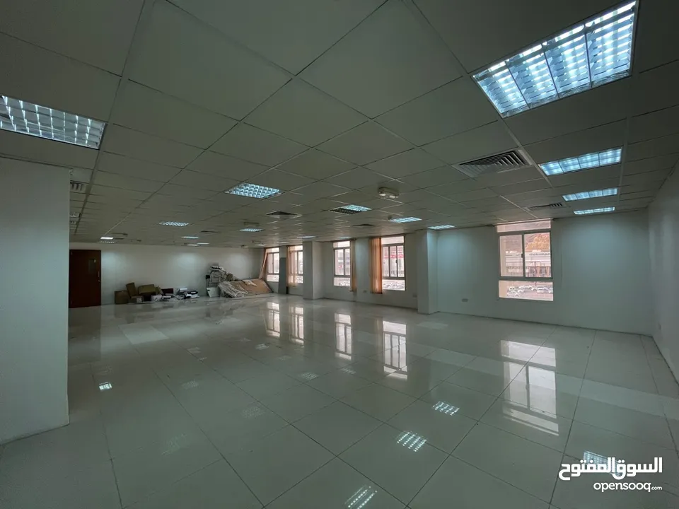 Executive Office space for rent at Wattayah