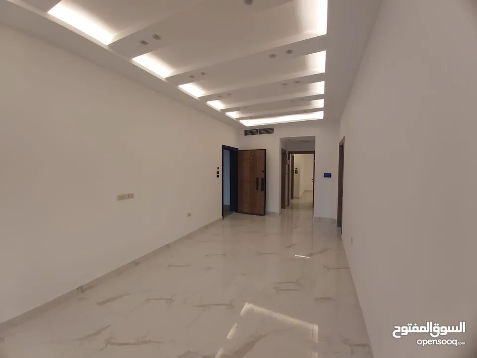 شقة جديدة للبيع غرفتين نوم في الدوار السابع للسكن او الاستثمار