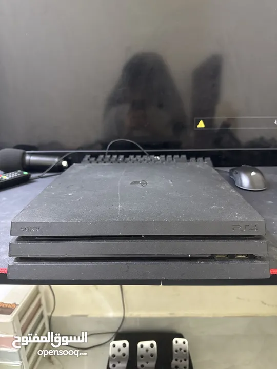 PS4 pro 1 TB