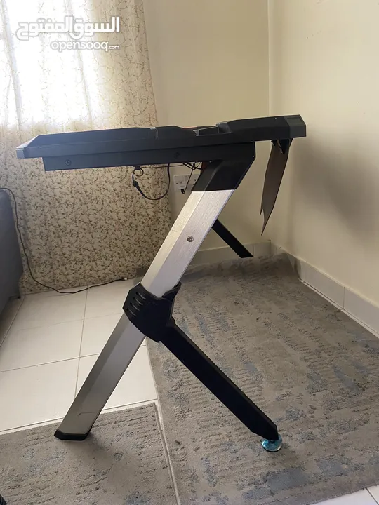 للبيع السريع Gaming table Hunter Gt 002