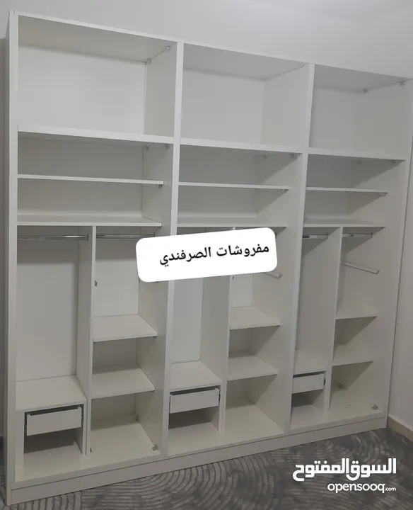 خزائن ملابس خشب لامنيت 18م لاتيه او حسب الطلب احجام كبيره درف او سحاب جميع الوان